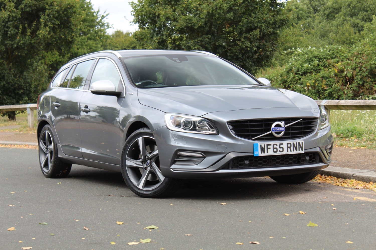 Volvo V60 Listing Image