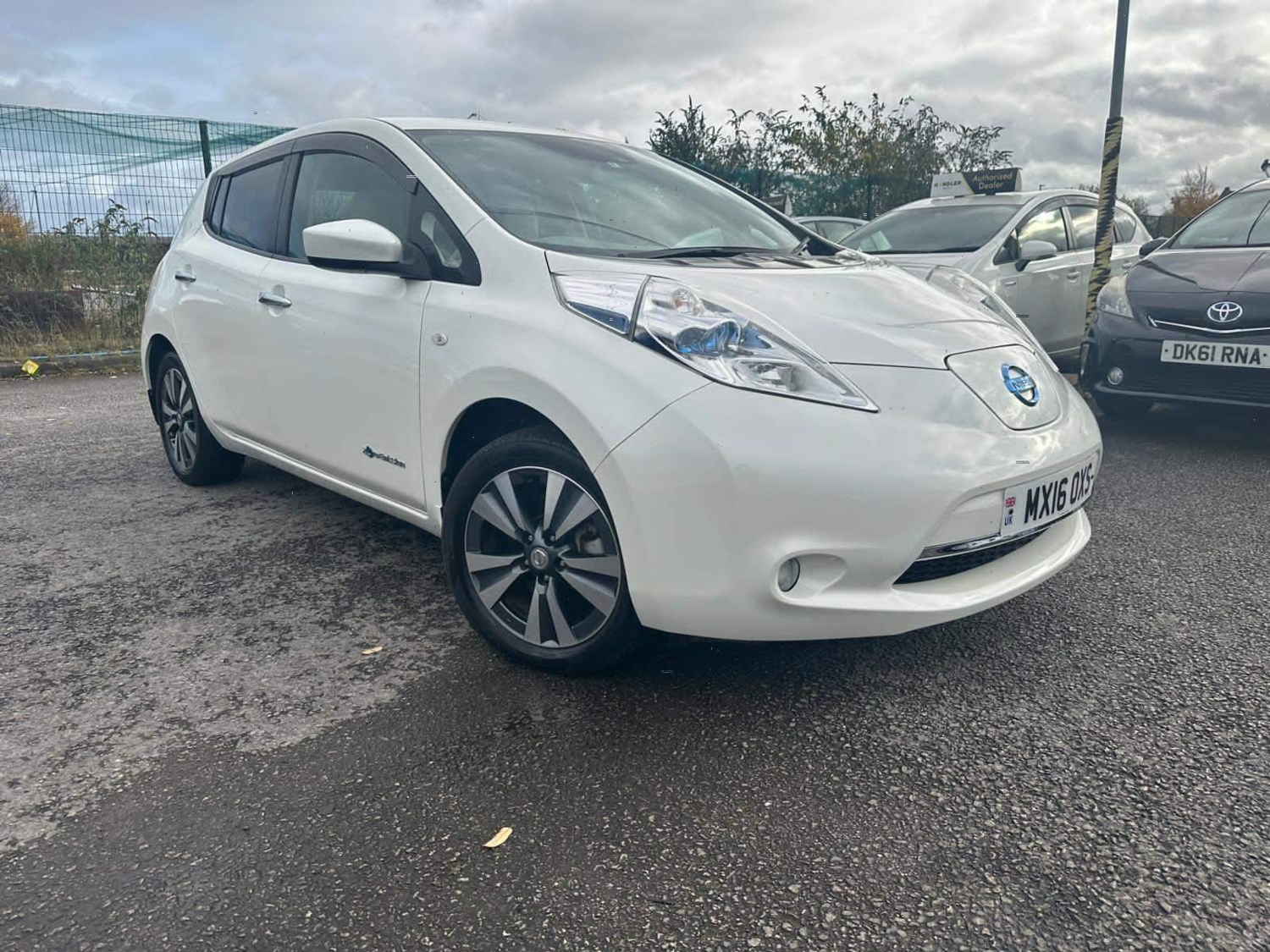 Nissan Leaf Listing Image