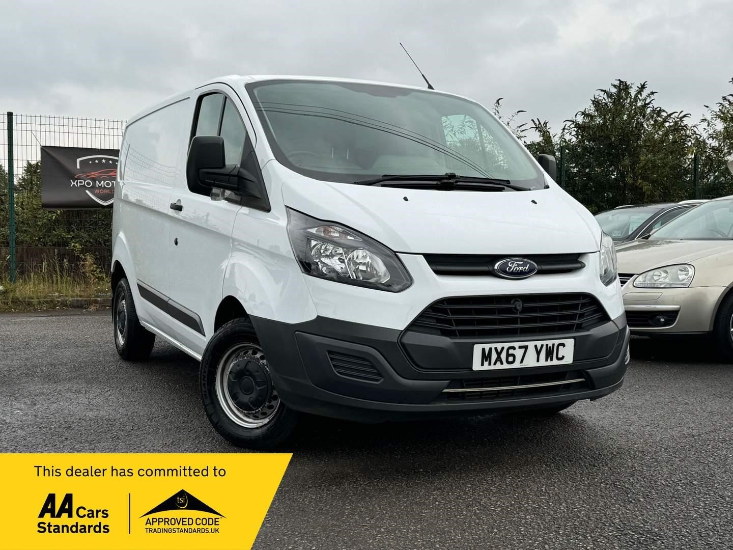 Ford Transit Custom Listing Image