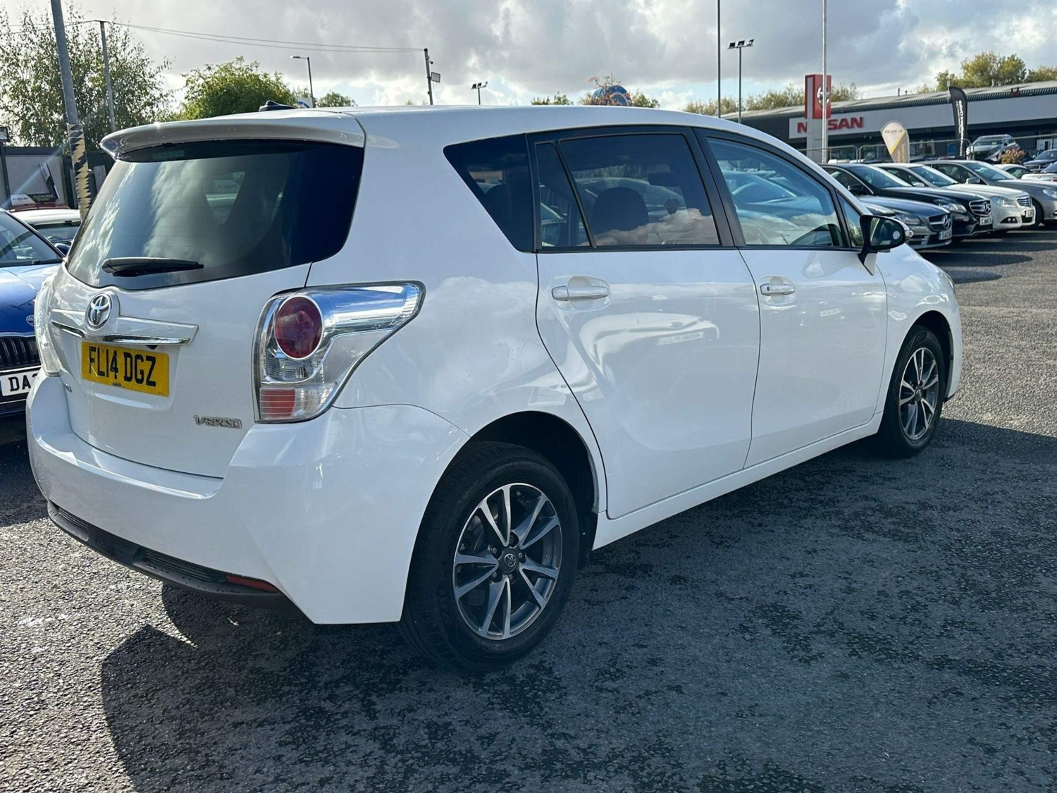 Toyota Verso Listing Image