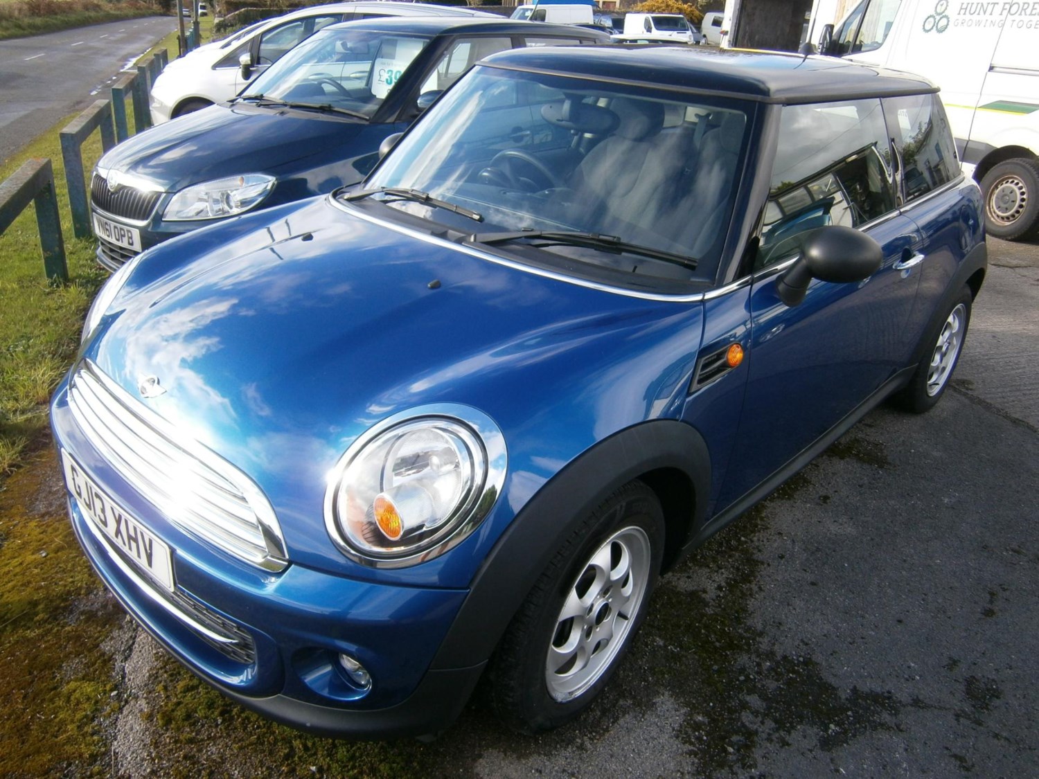 MINI Hatch Listing Image