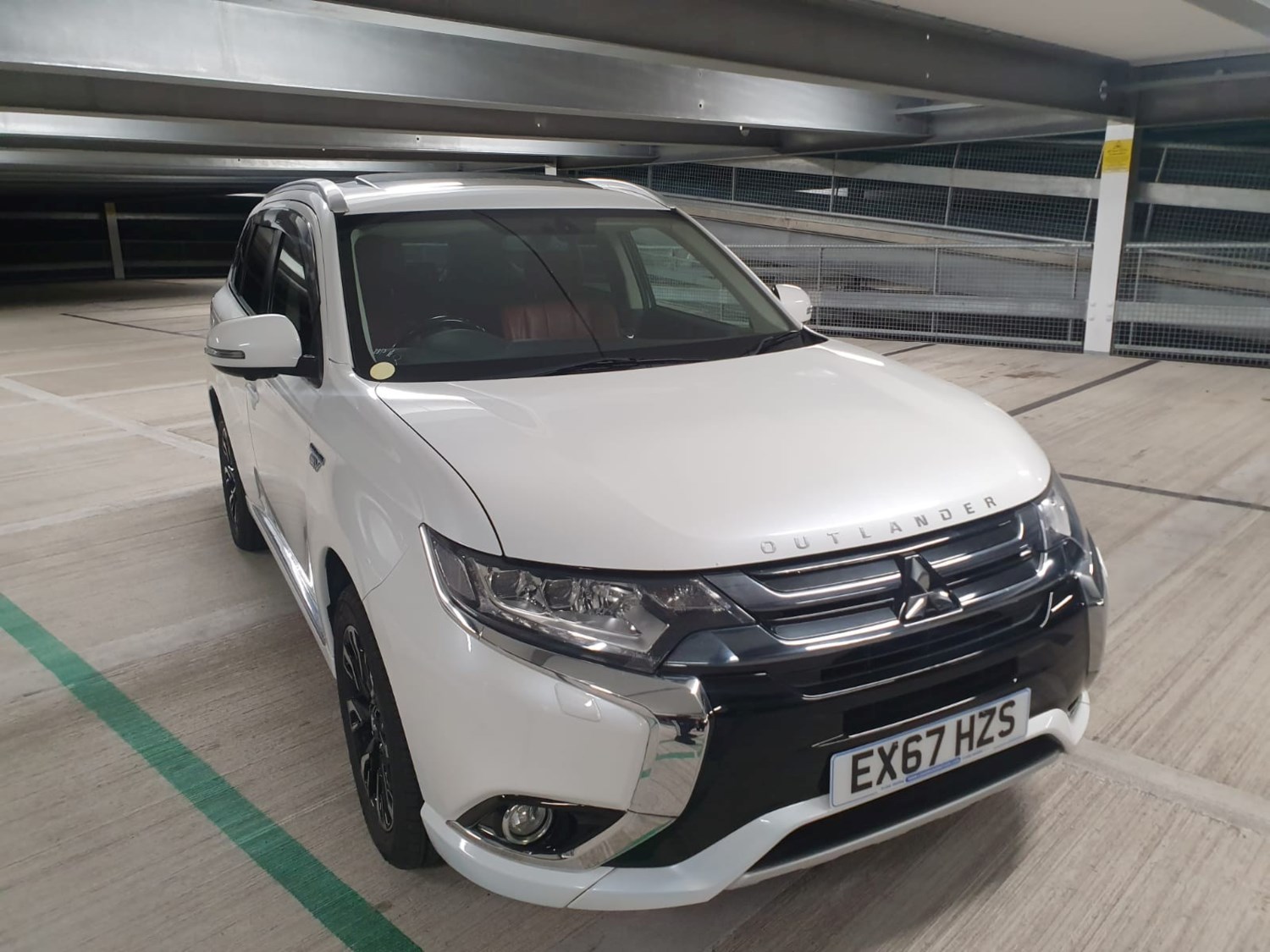 Mitsubishi Outlander Listing Image