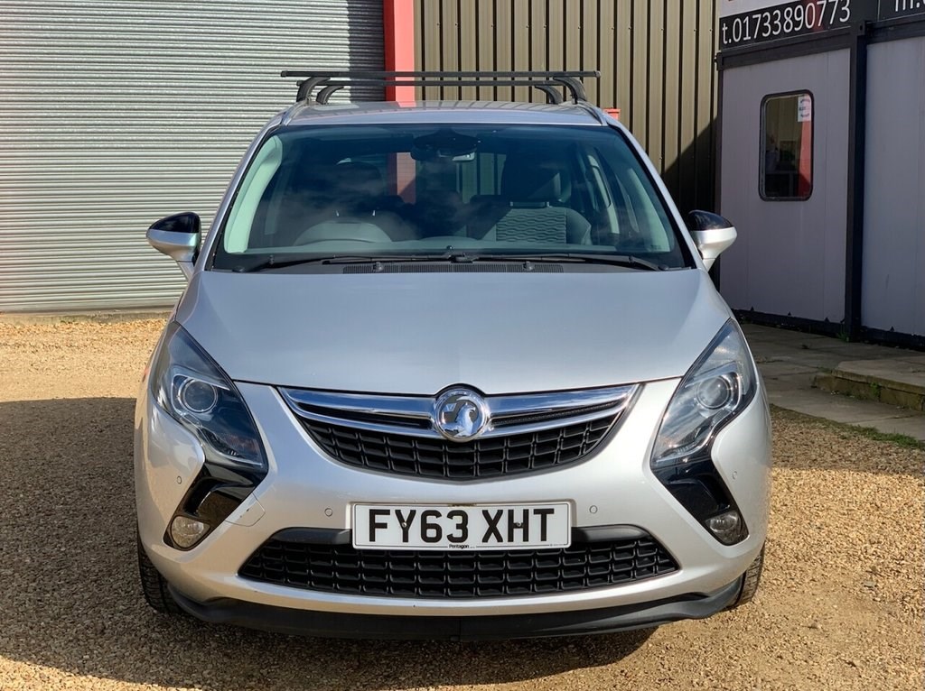 Vauxhall Zafira Tourer Listing Image