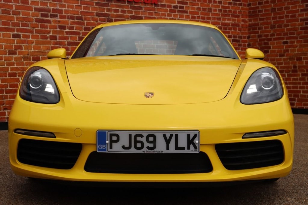 Porsche 718 Cayman Listing Image