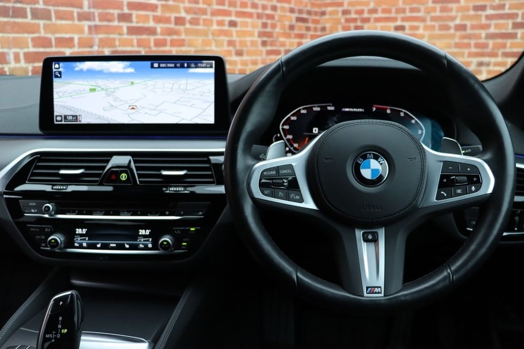 BMW 5 Series Listing Image