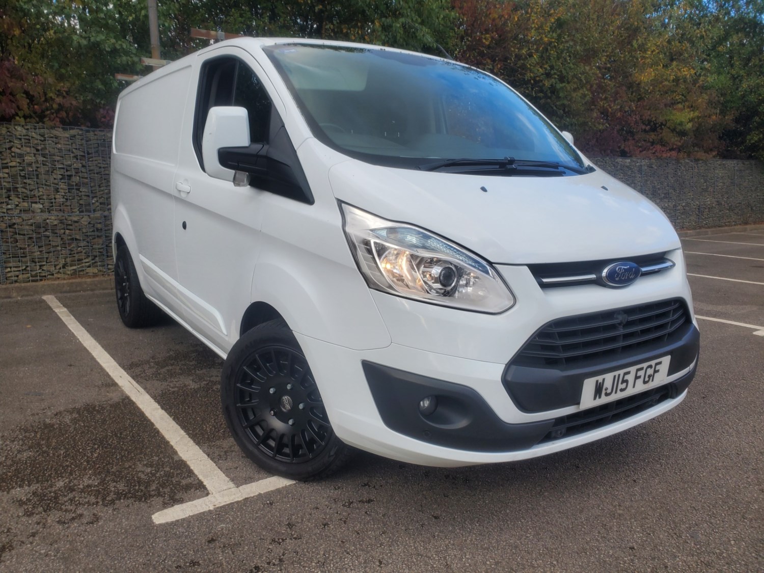 Ford Transit Custom Listing Image