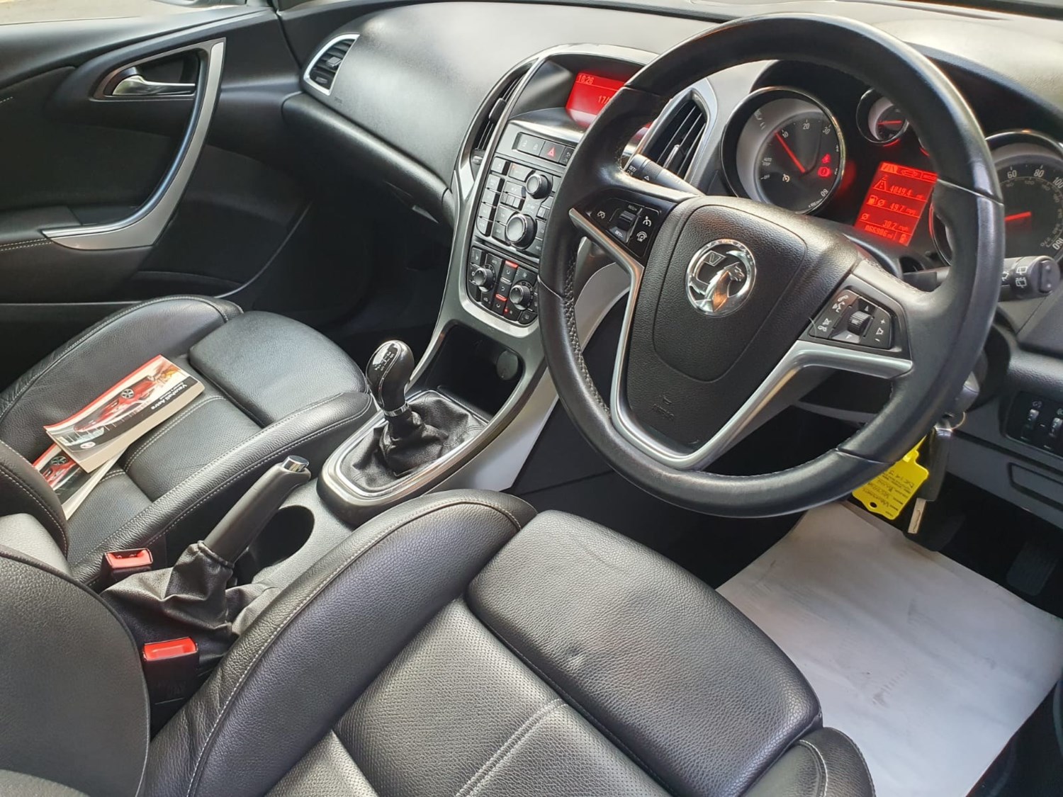 Vauxhall Astra Listing Image