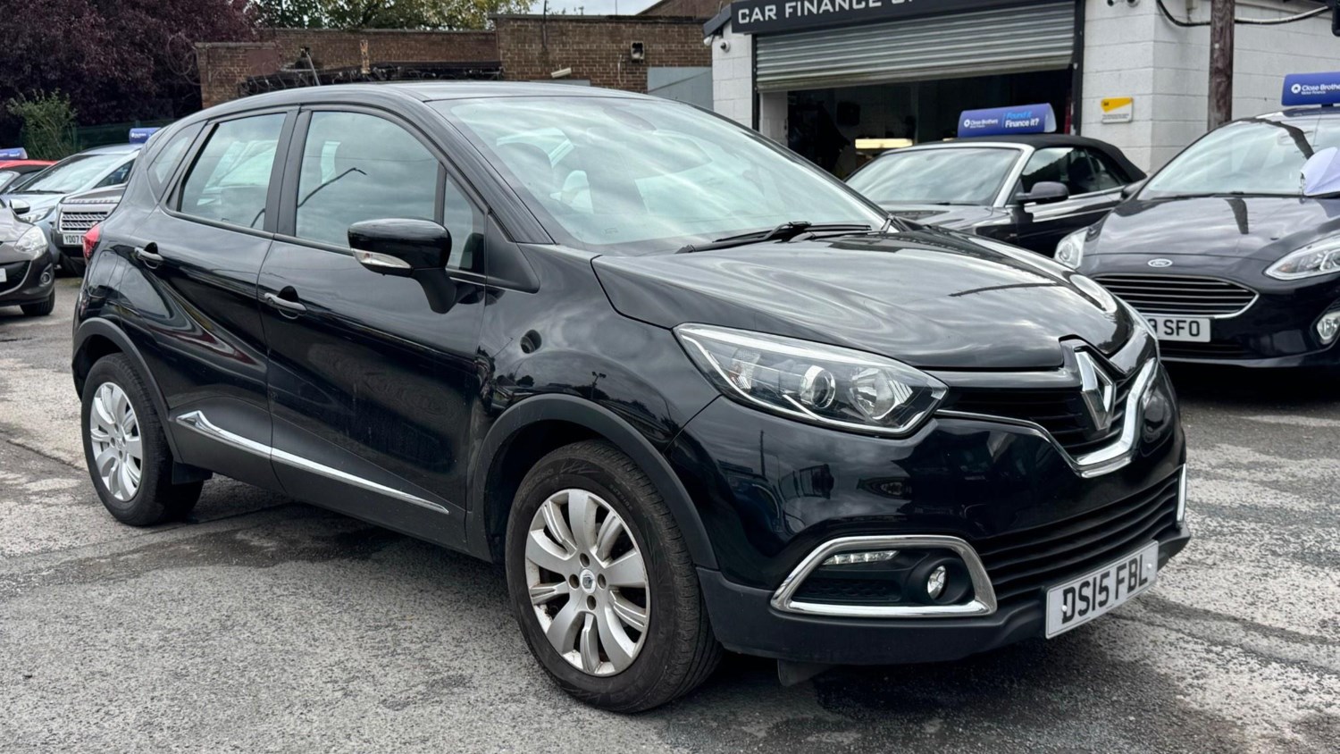 Renault Captur Listing Image