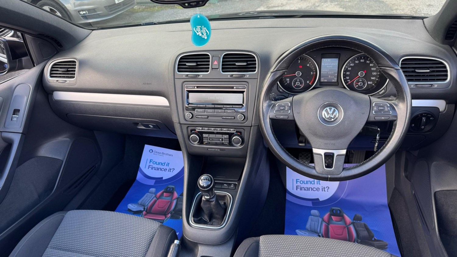 Volkswagen Golf Listing Image