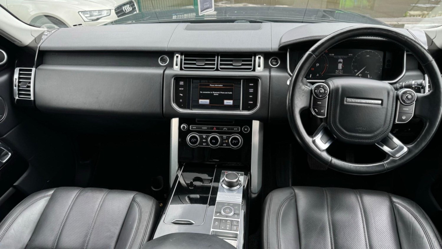 Land Rover Range Rover Listing Image