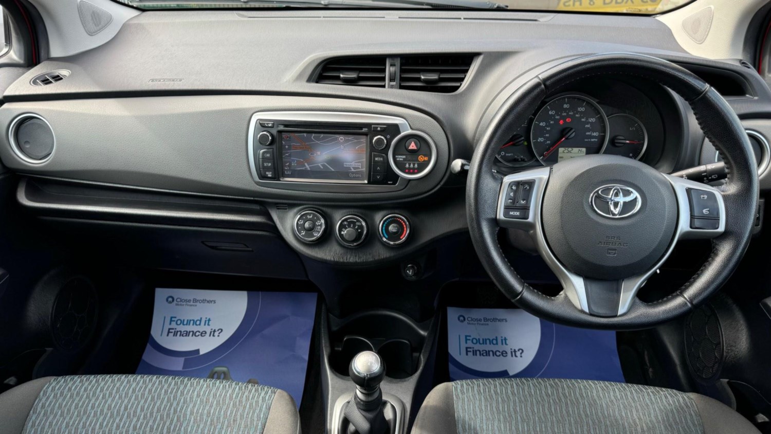 Toyota Yaris Listing Image