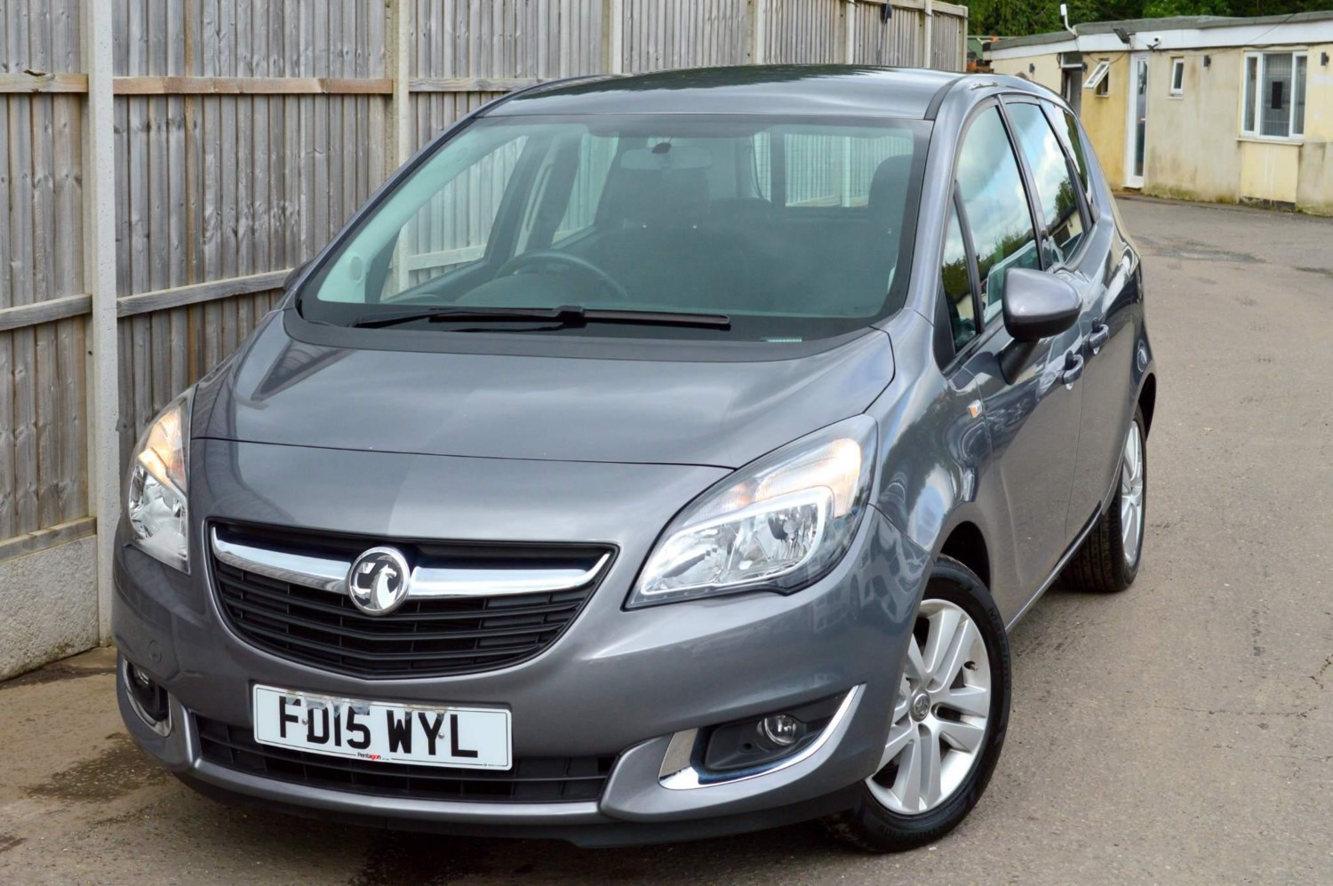 Vauxhall Meriva Listing Image