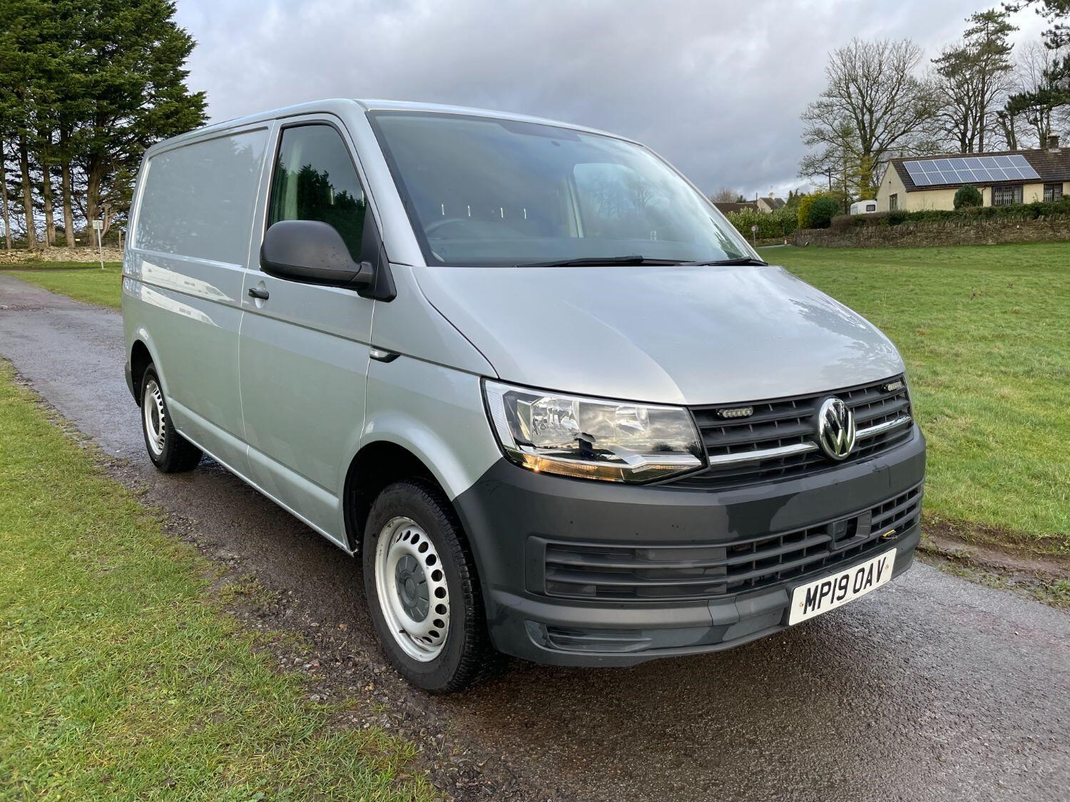 Volkswagen Transporter Listing Image