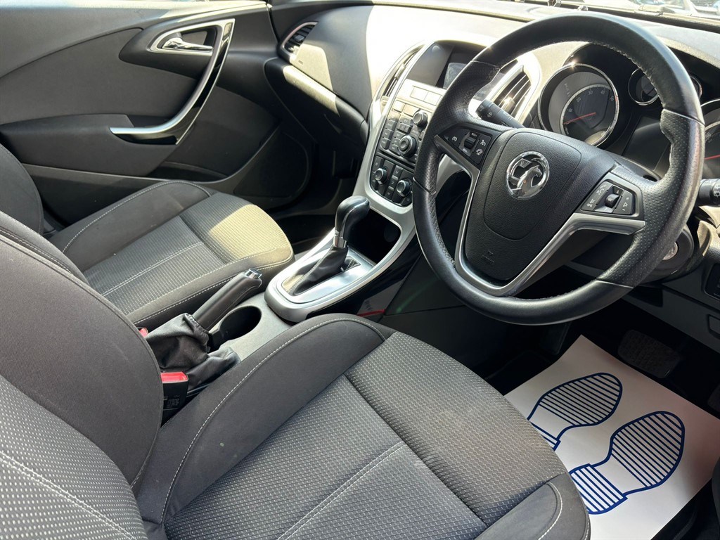 Vauxhall Astra Listing Image