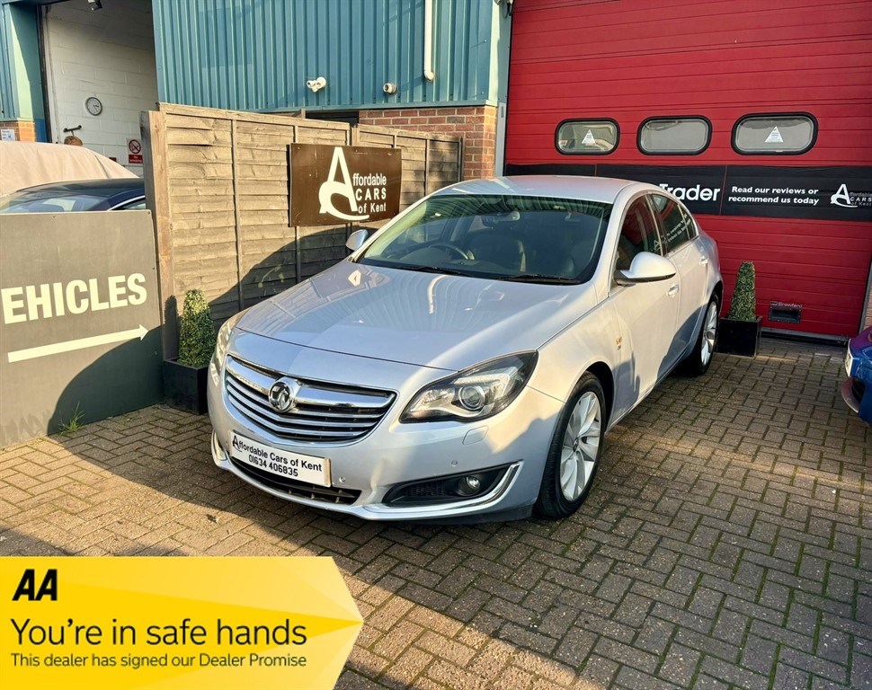 Vauxhall Insignia Listing Image