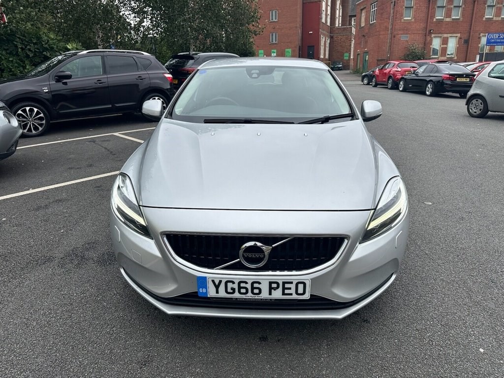 Volvo V40 Listing Image