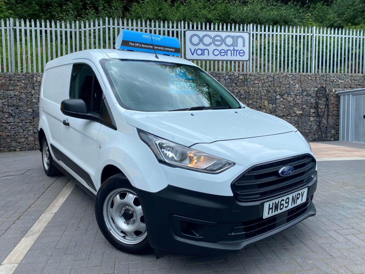 Ford Transit Courier Listing Image