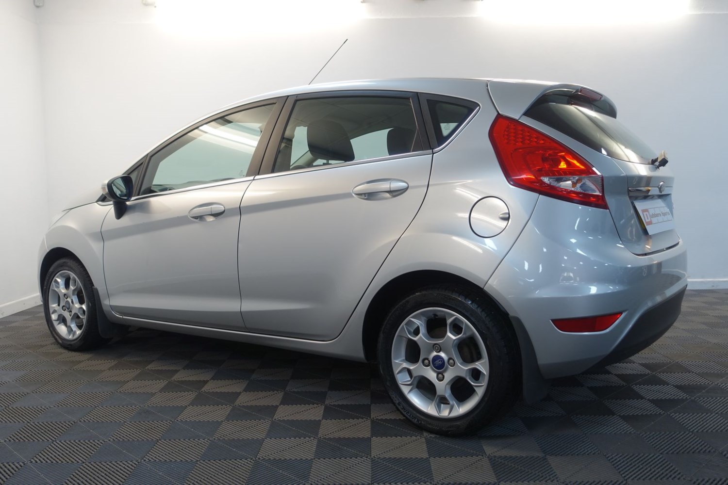 Ford Fiesta Listing Image