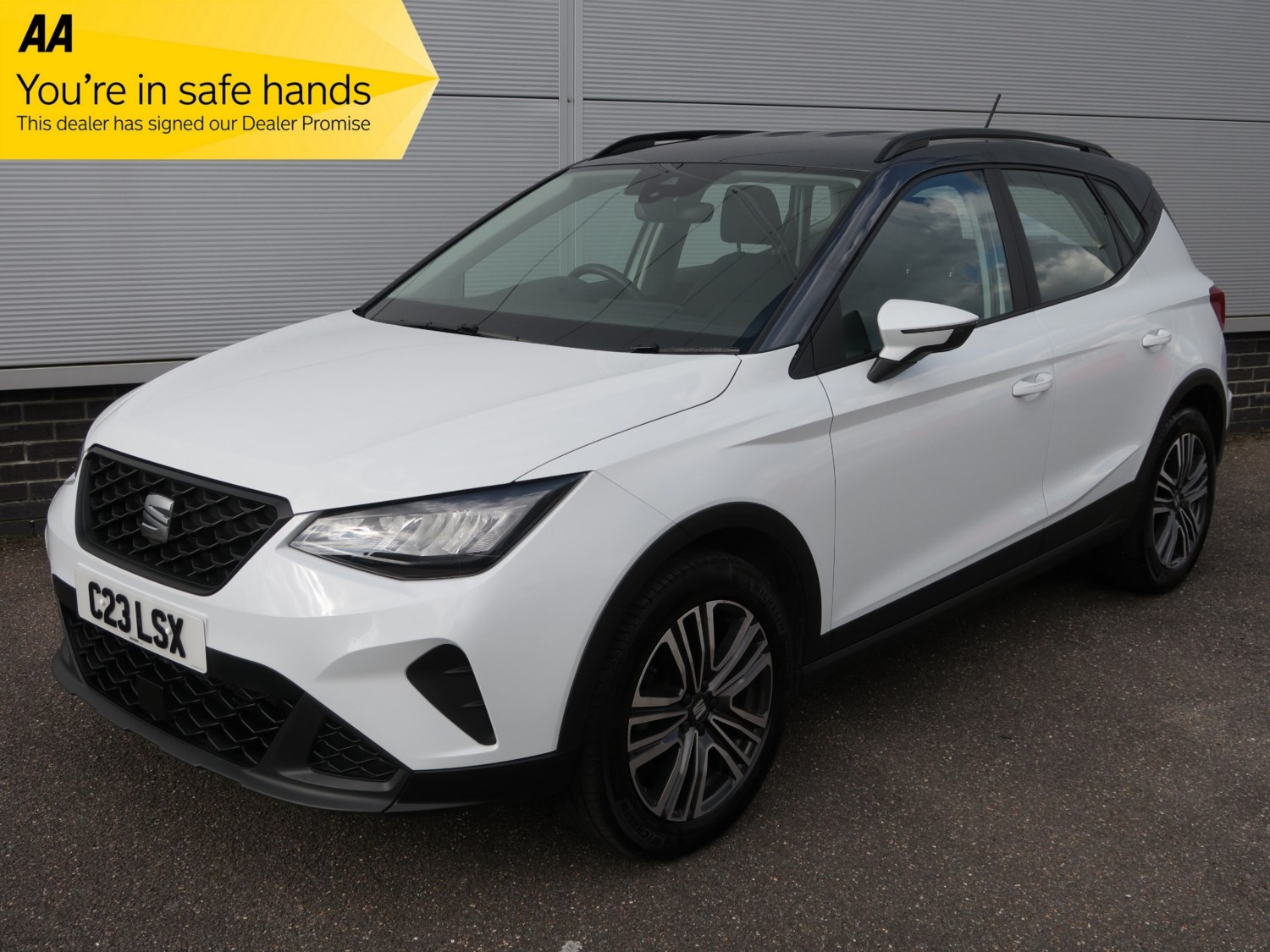 SEAT Arona Listing Image