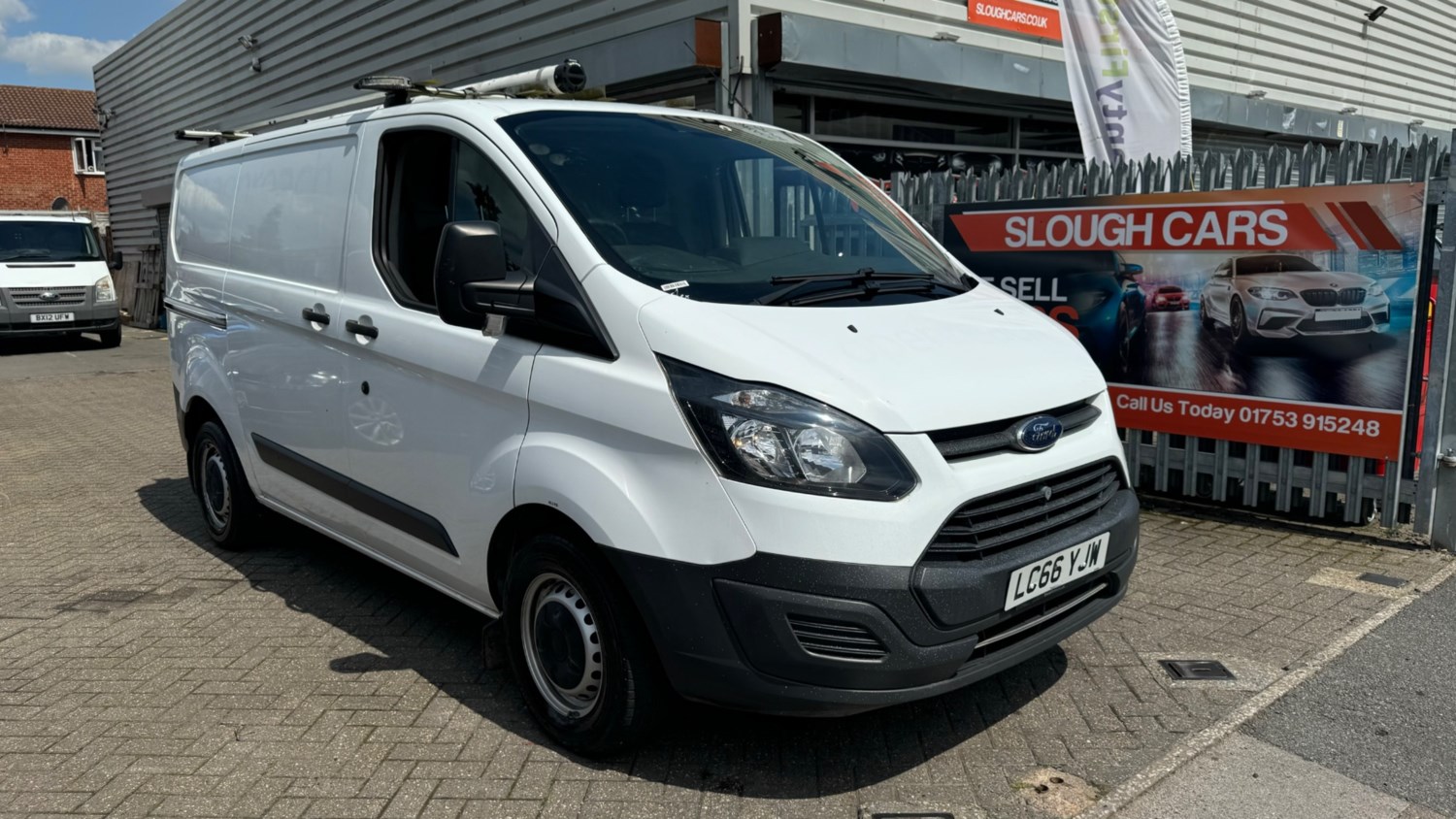 Ford Transit Custom Listing Image