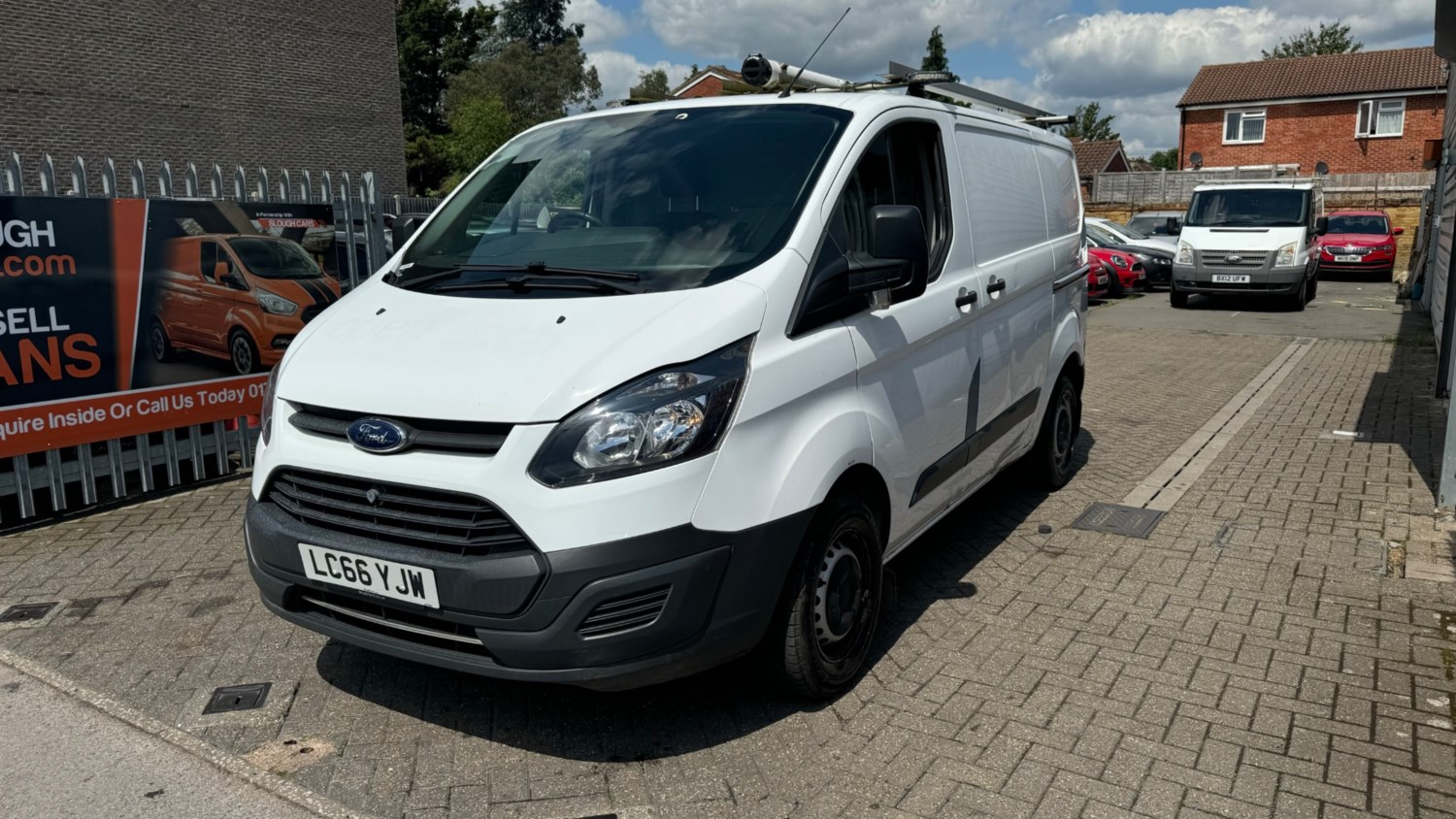 Ford Transit Custom Listing Image