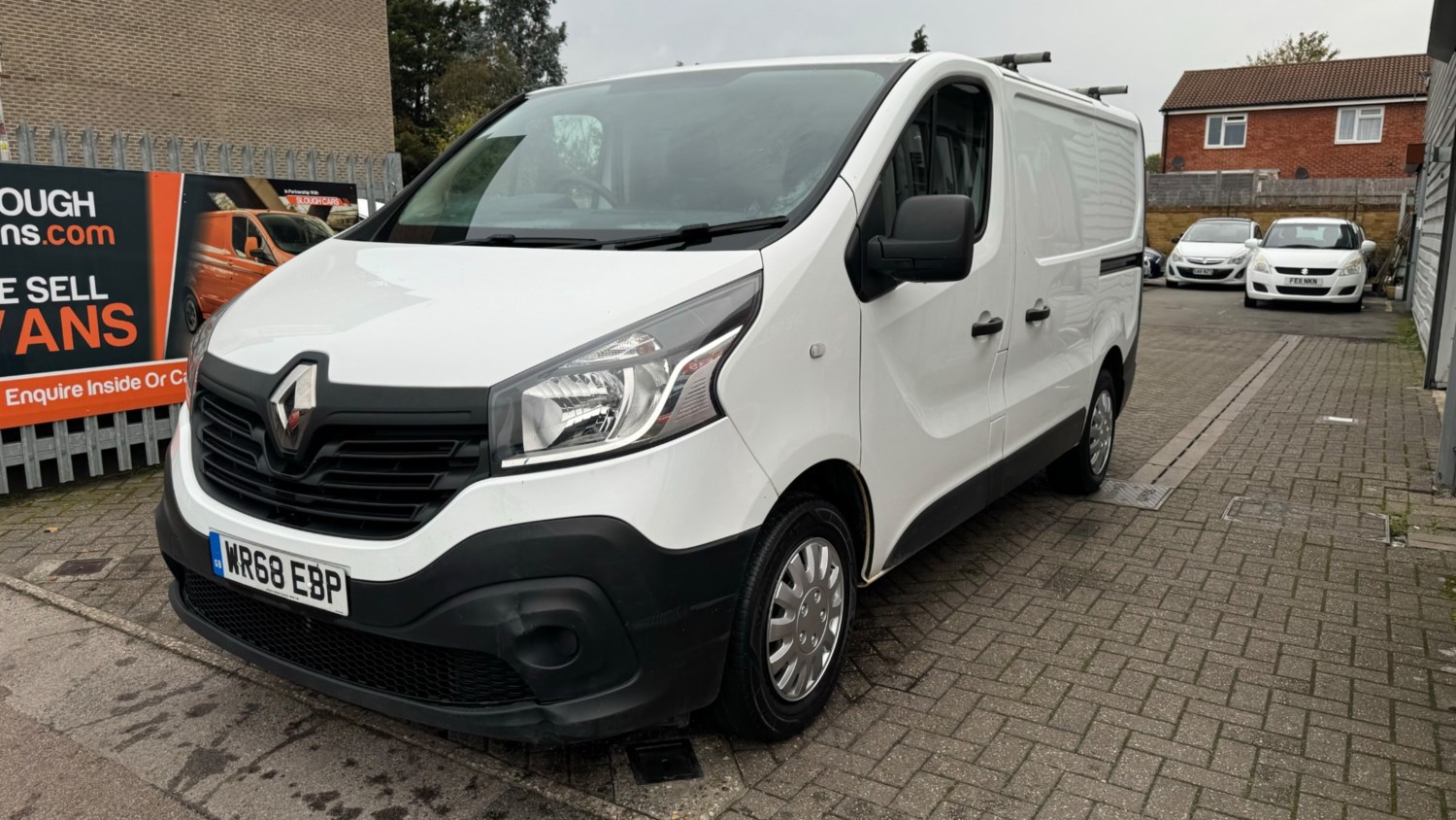 Renault Trafic Listing Image