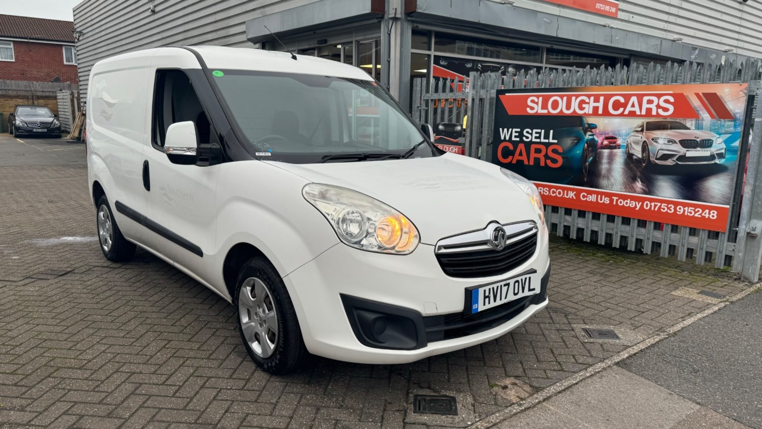 Vauxhall Combo Listing Image