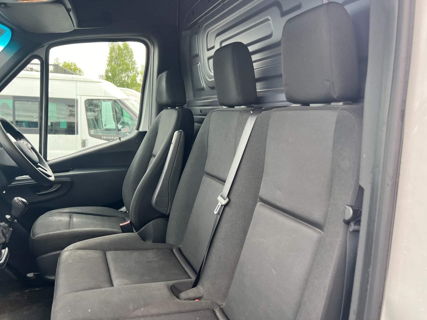 Mercedes-Benz Sprinter Listing Image