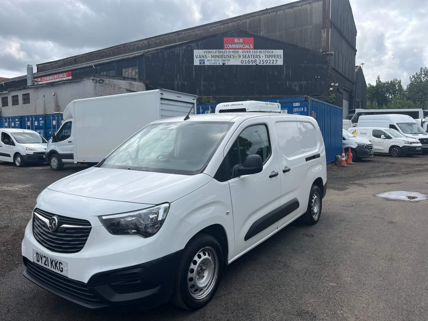 Vauxhall Combo Listing Image