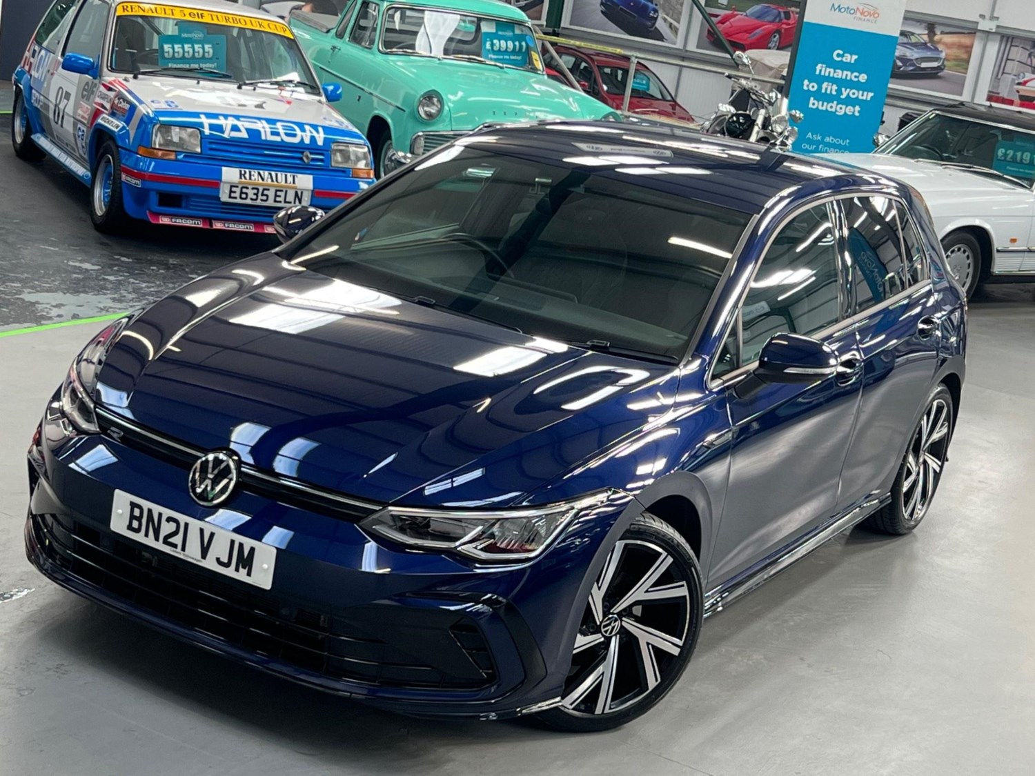 Volkswagen Golf Listing Image