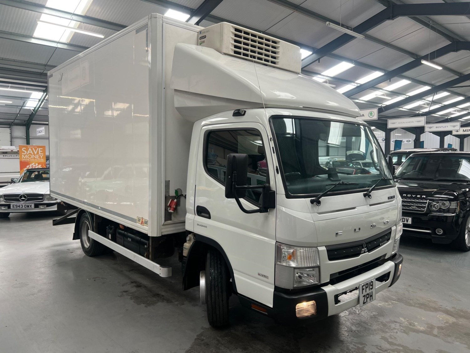 Mitsubishi Canter Listing Image