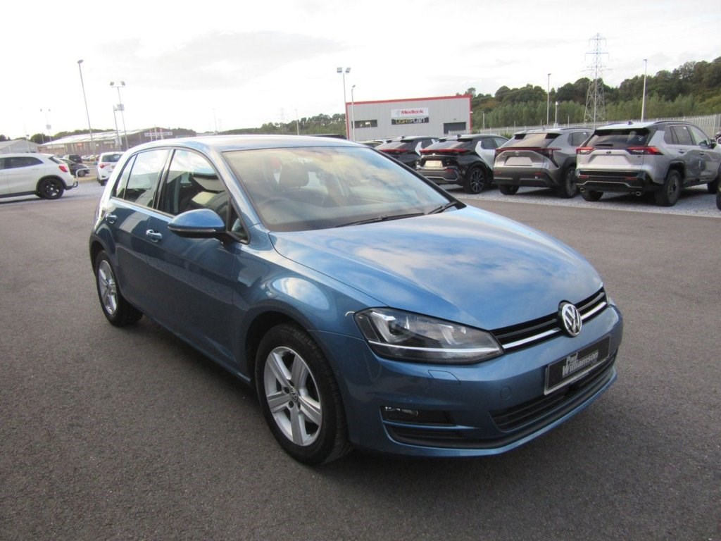 Volkswagen Golf Listing Image