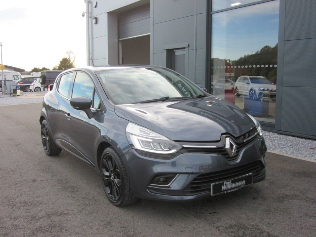 Renault Clio Listing Image