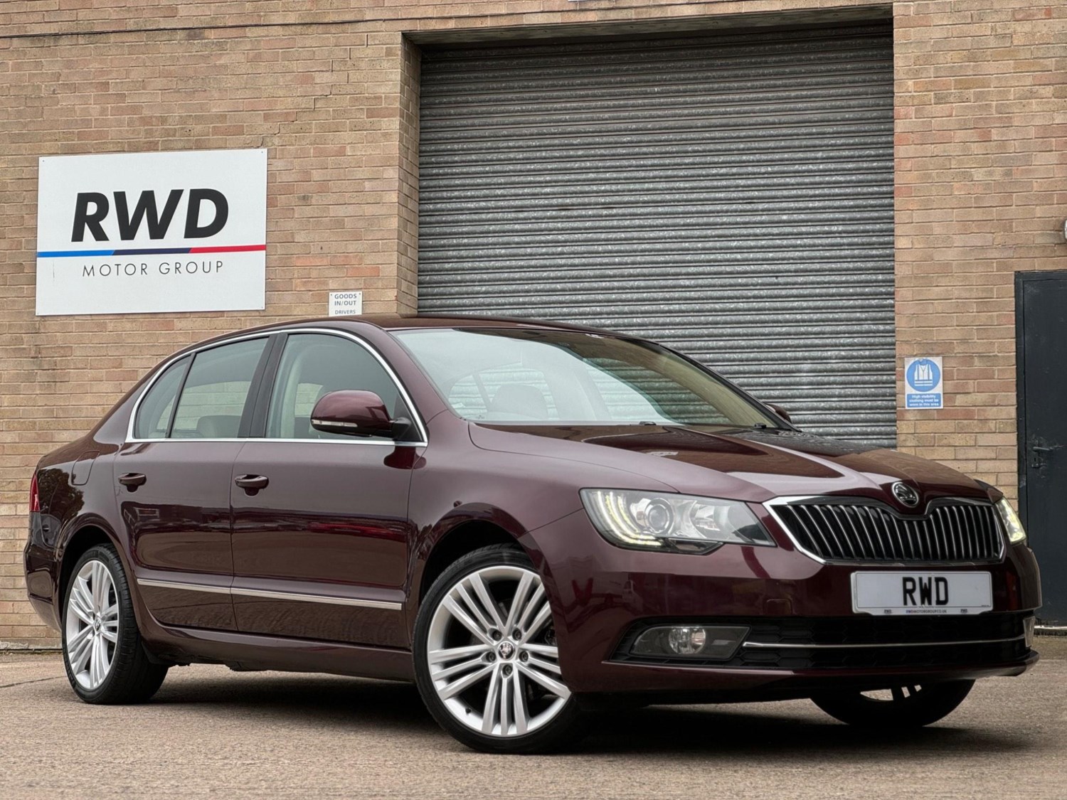 Skoda Superb Listing Image