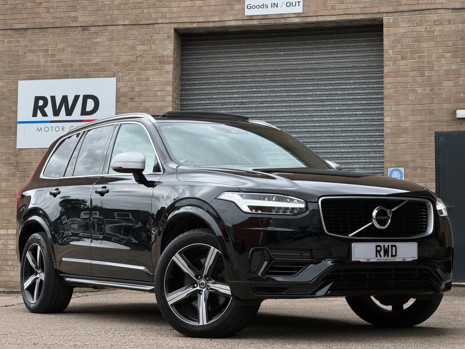 Volvo XC90 Listing Image