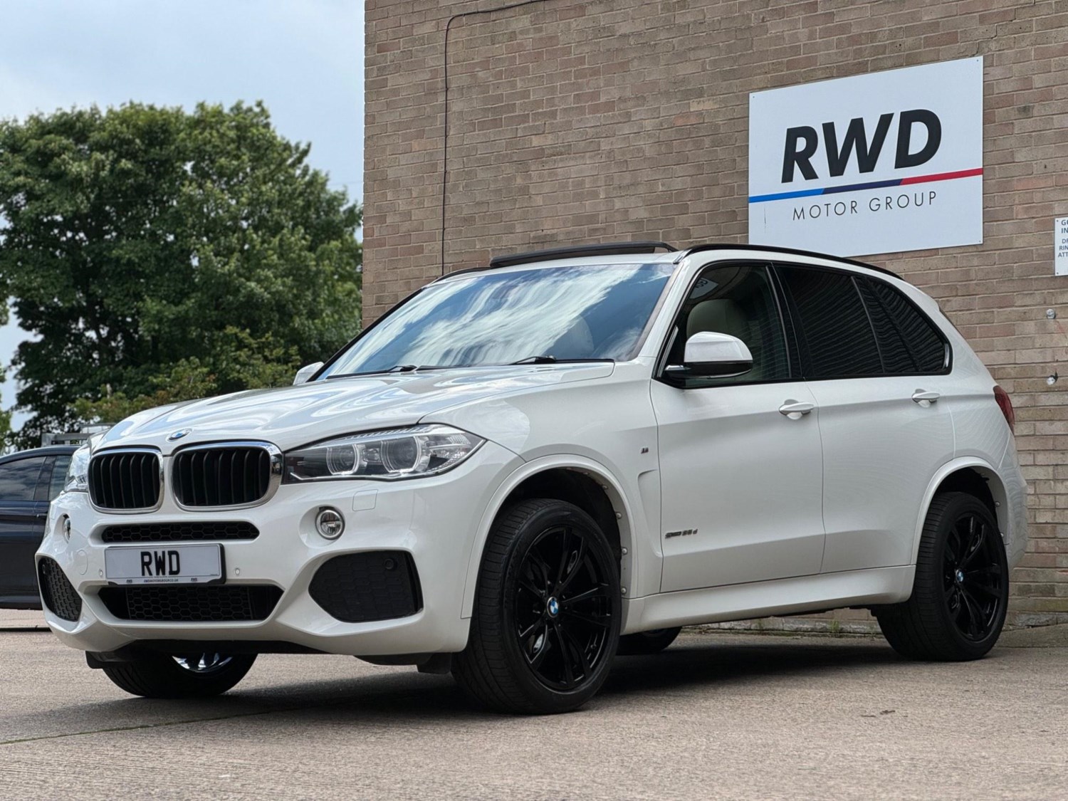 BMW X5 Listing Image