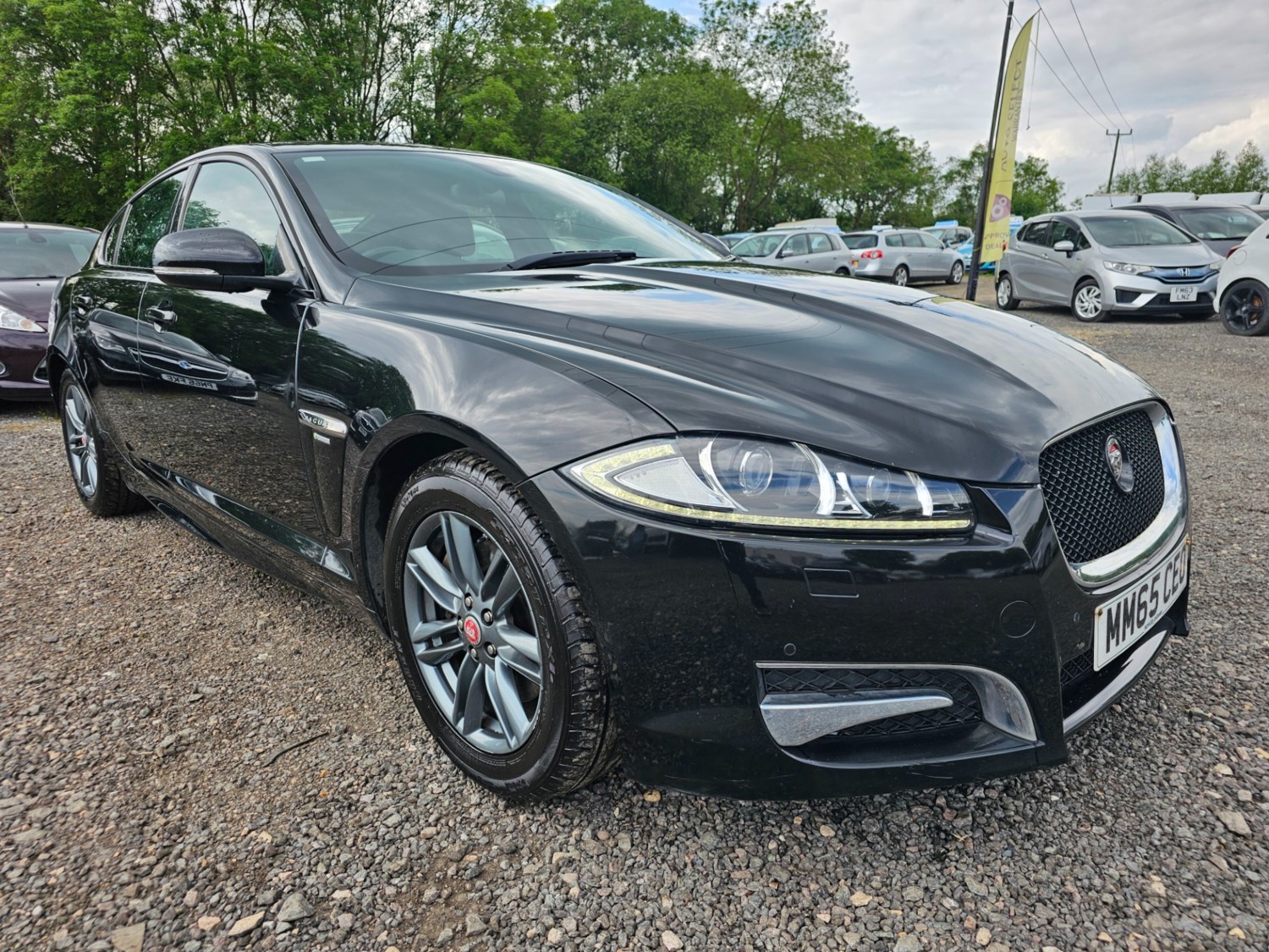 Jaguar XF Listing Image