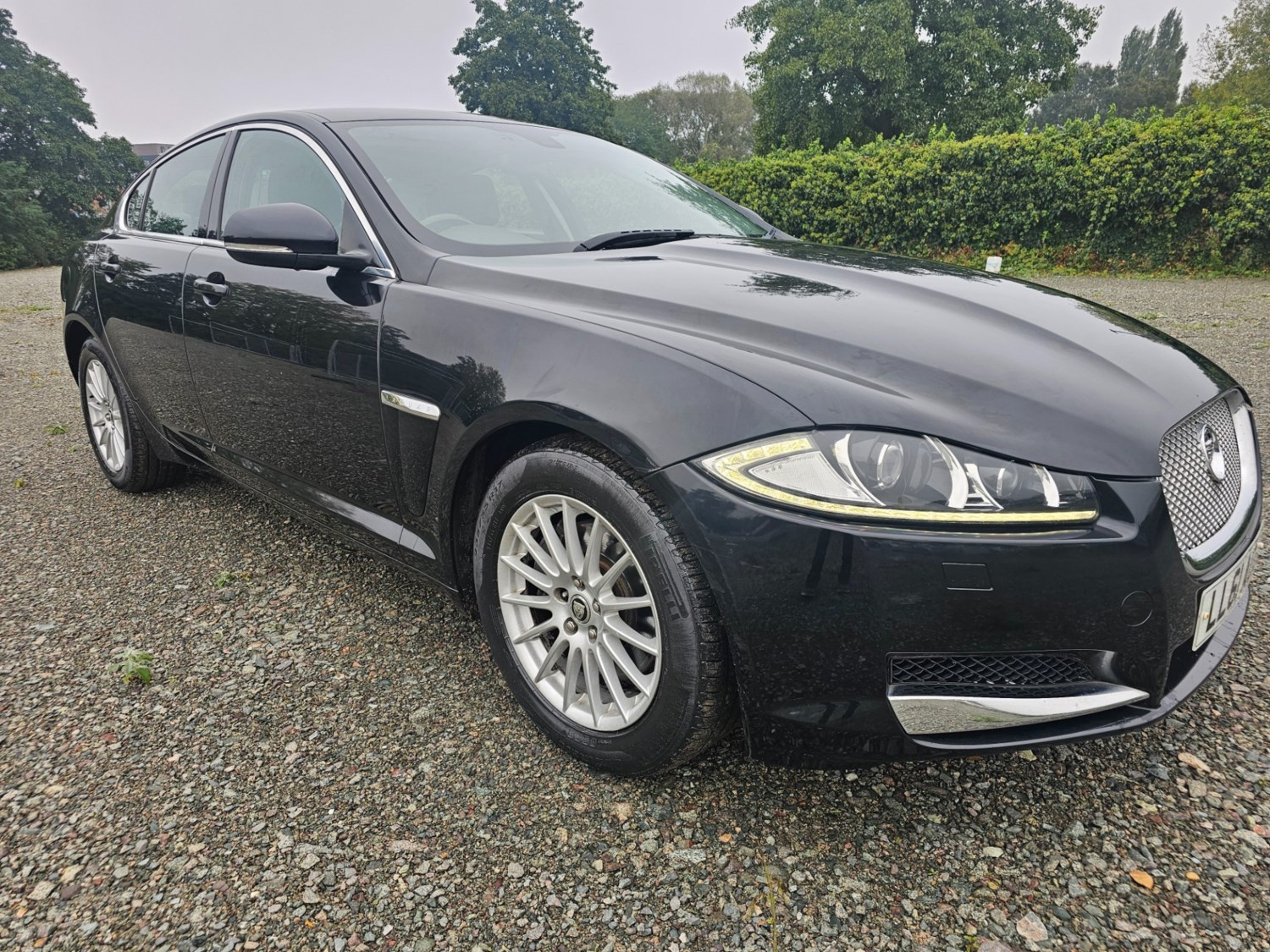 Jaguar XF Listing Image