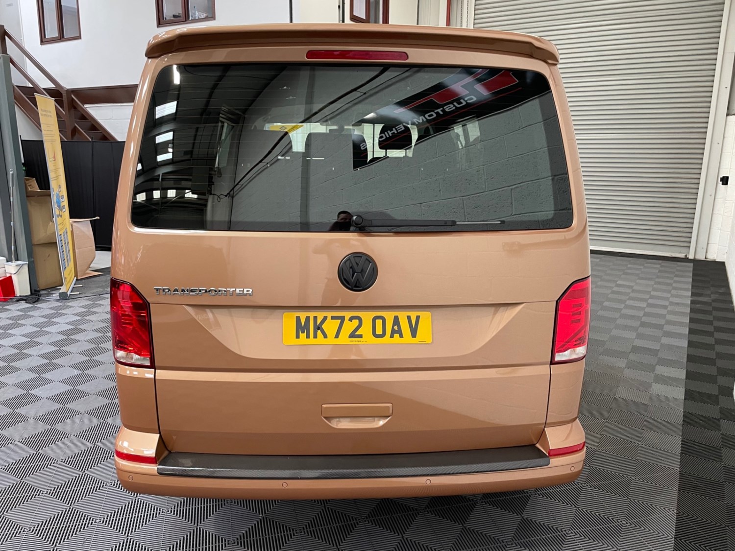 Volkswagen Transporter Listing Image