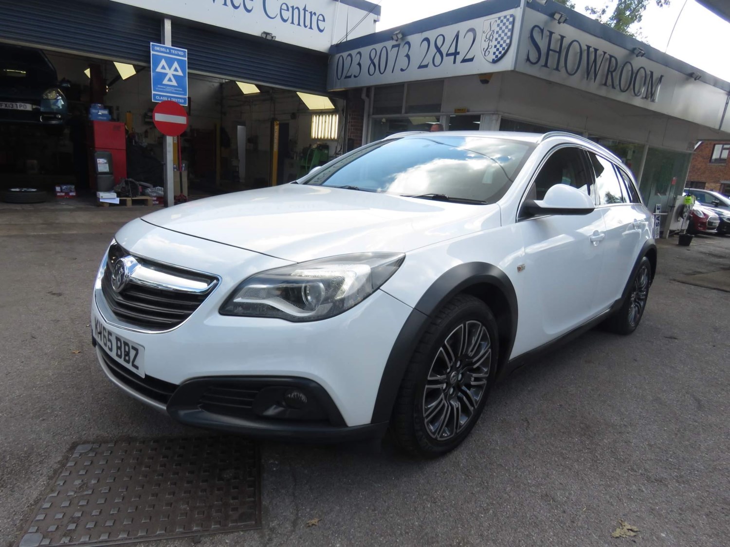 Vauxhall Insignia Listing Image