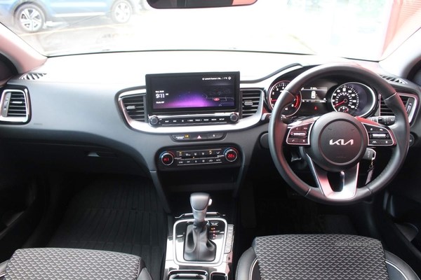 Kia Ceed Listing Image