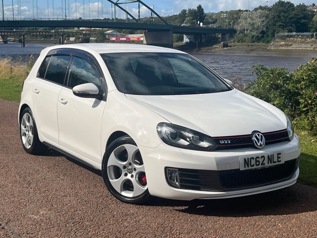 Volkswagen Golf Listing Image