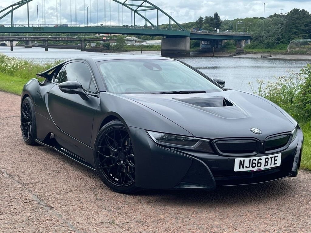 BMW i8 Listing Image