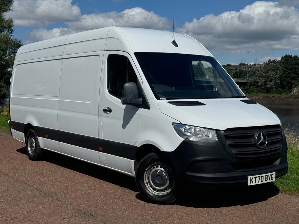 Mercedes-Benz Sprinter Listing Image