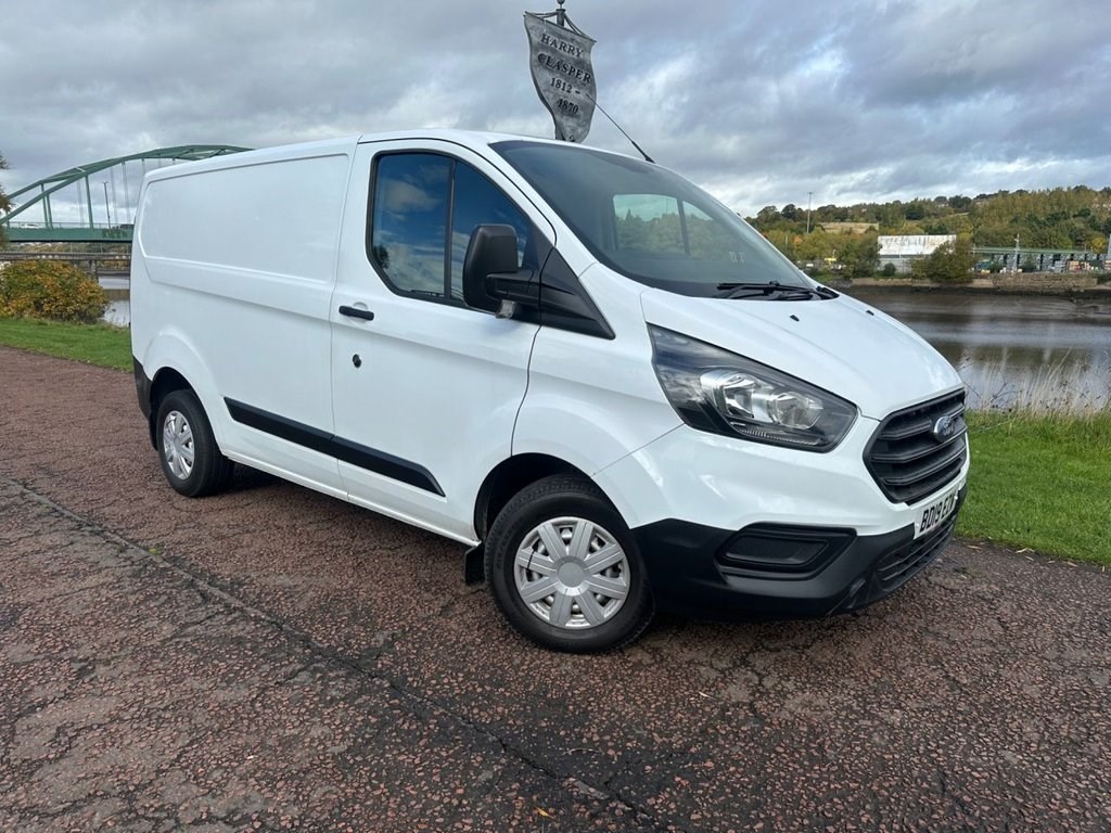 Ford Transit Custom Listing Image