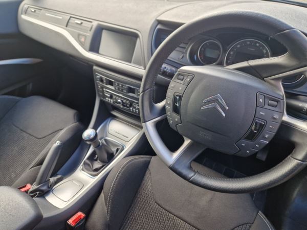 2009 (59) Citroen C5 1.6 HDI 16V VTR+ Nav 4dr only 47k miles For Sale In Edinburgh, Mid Lothian