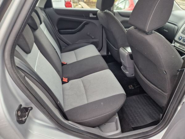 2011 (60) Ford Focus 1.8 Zetec 5dr 2011, Mot December. Trade in. For Sale In Edinburgh, Mid Lothian