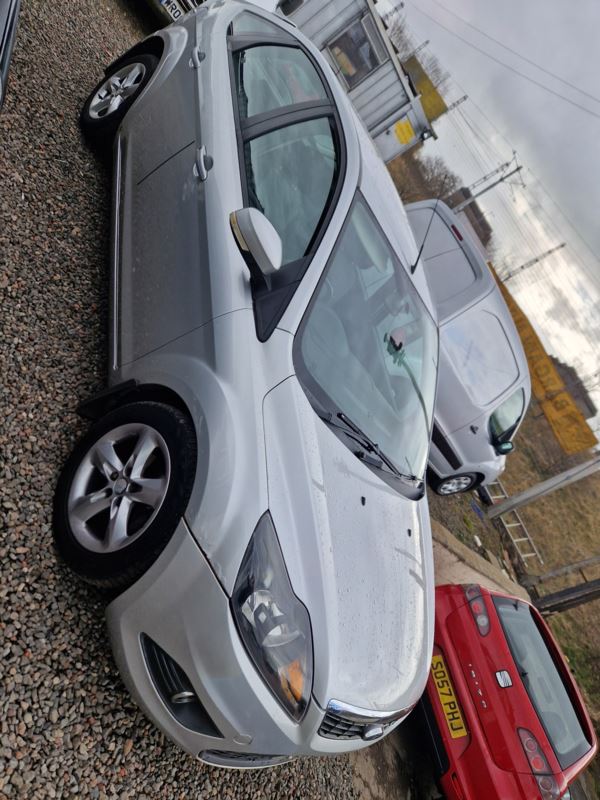 2011 (60) Ford Focus 1.8 Zetec 5dr 2011, Mot December. Trade in. For Sale In Edinburgh, Mid Lothian