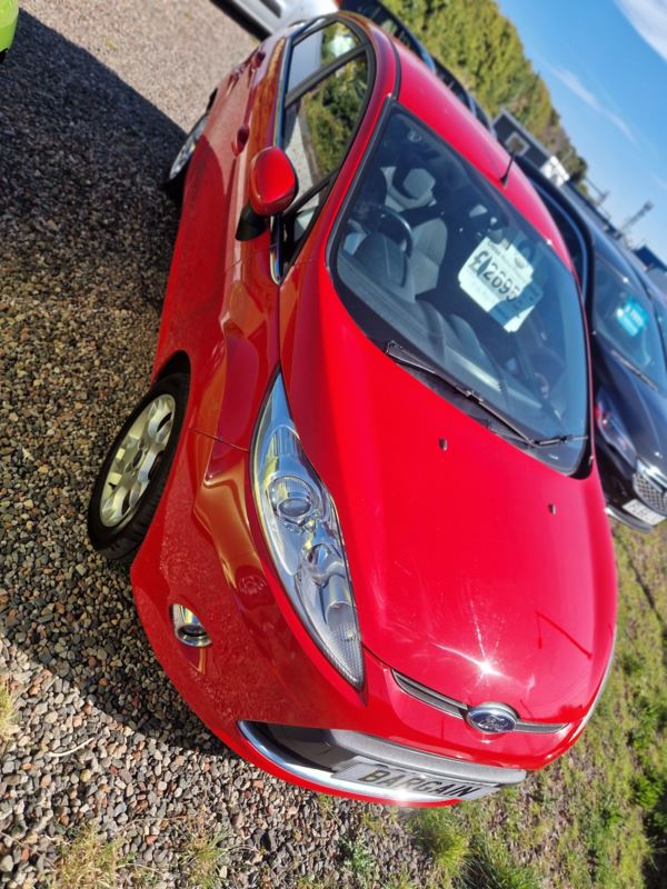 2012 (12) Ford Fiesta 1.4 Zetec 5dr ULEZ, mot 6/6/25 For Sale In Edinburgh, Mid Lothian