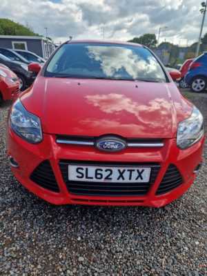 2012 62 Ford Focus 1.6 Zetec 5dr 5 Doors HATCHBACK